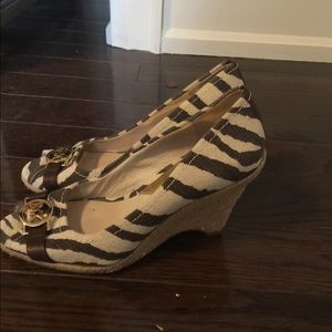 Michael kors shoes,used in good condition,size 7.5